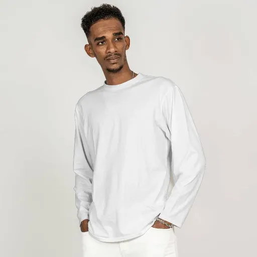 011_Sweater-Hoodie-Mockup