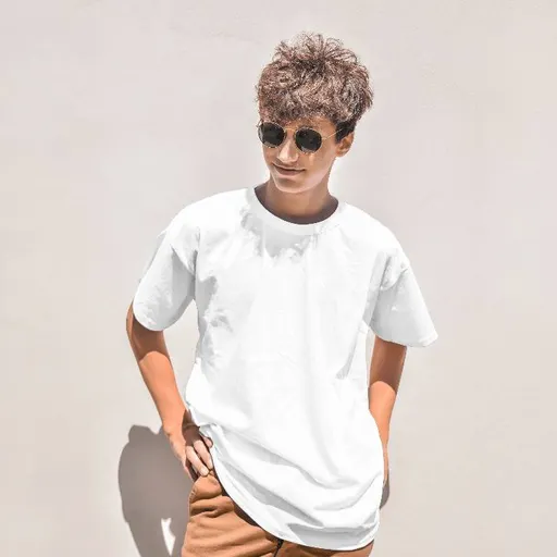 011_T-Shirt-Mockup