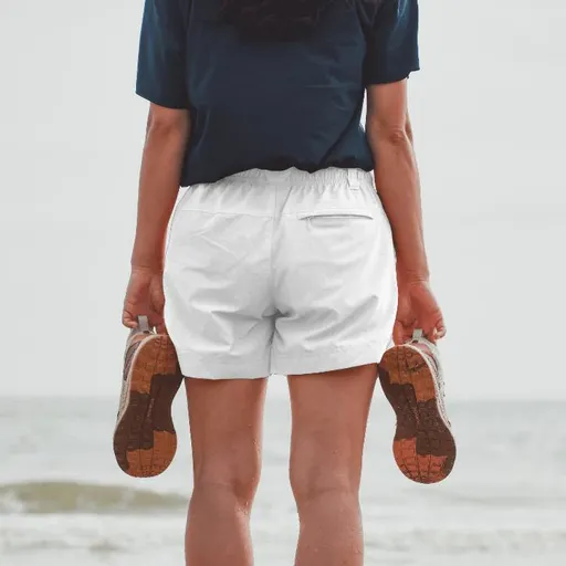 005_Shorts-Mockup
