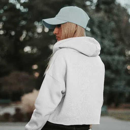 004_Sweater-Hoodie-Mockup
